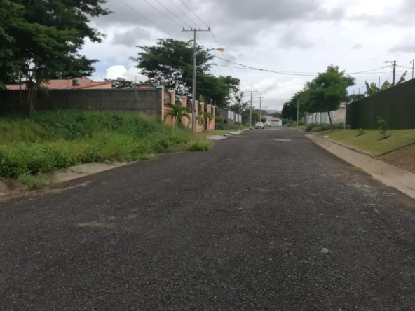 Terreno-Las-Colinas-04